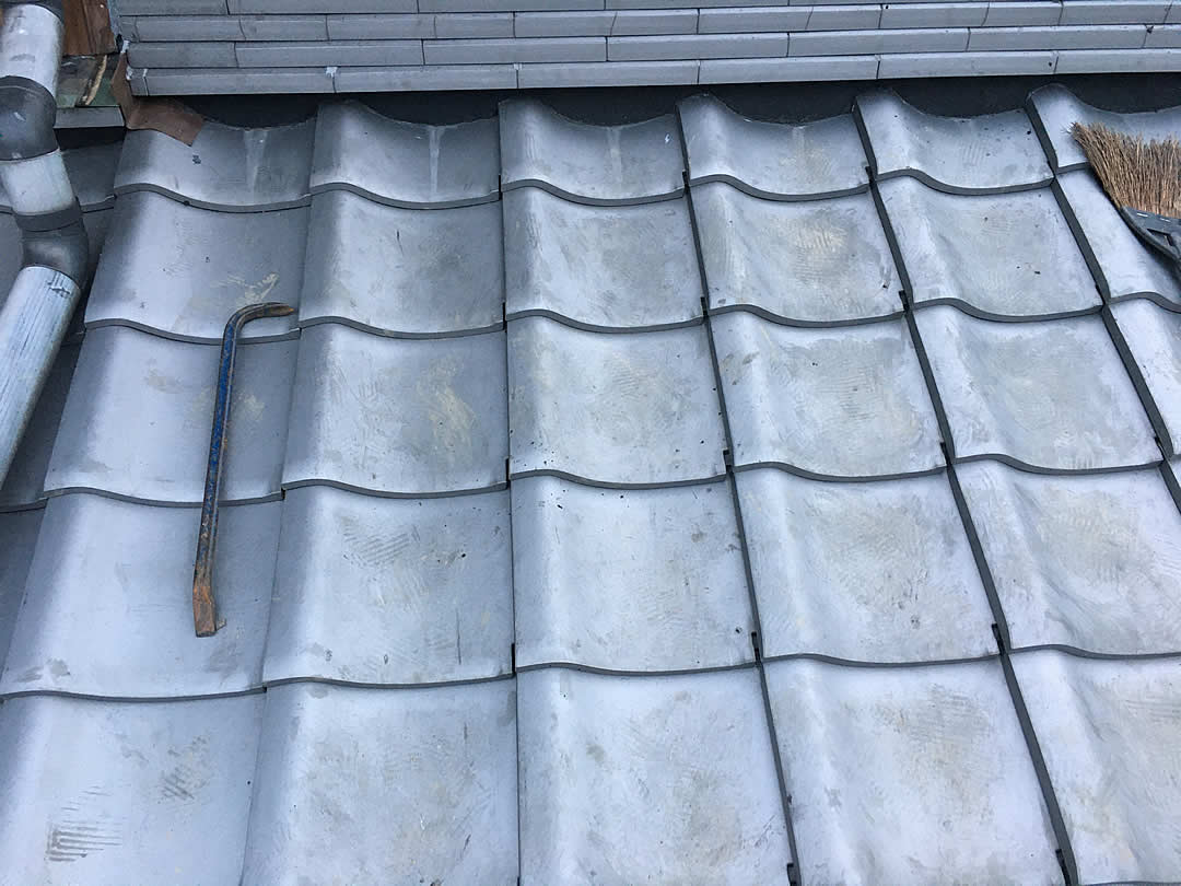 修理後の土葺き屋根